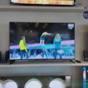 Smart TV DLED 43 FHD Multi Roku 3HDMI 2USB Wi-Fi